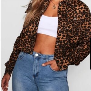 🚨Sale Boohoo leopard shacket in camel and black